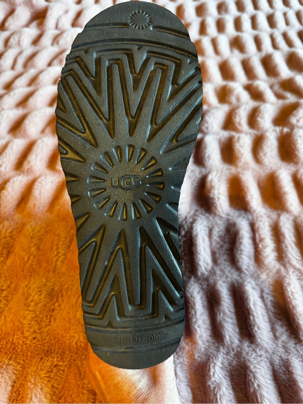 UGG Classic Short Suede Ankle Boots in Black - Picture 4 of 5